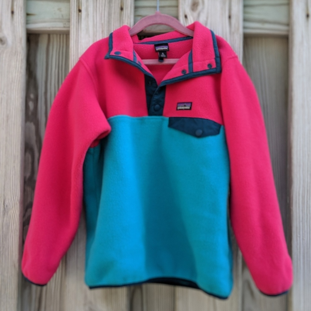 Girls Patagonia snap up
